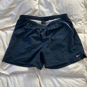 Vintage Nike shorts Size medium